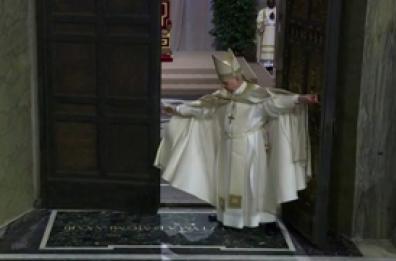 S. Pietro, papa Leone chiude la porta santa: termina il Giubileo S. Pietro, papa Leone chiude la porta santa: termina il Giubileo