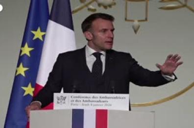 Macron: "Rifiutiamo il nuovo colonialismo e il nuovo imperialismo"