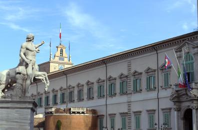 Mattarella firma dpr sulla data del referendum Mattarella firma dpr sulla data del referendum