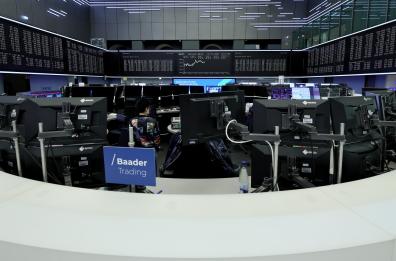 Borsa: l'Europa chiude in ordine sparso, si guarda all'Iran