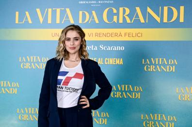 Efa, 'La vita da grandi' di Greta Scarano vince l'European Young Audience Award