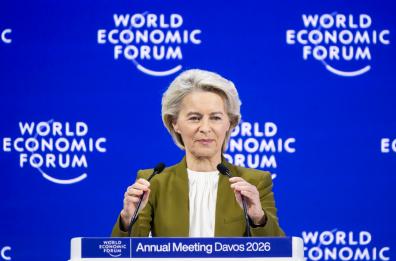 Von der Leyen vede gli ad di Davos, 'dall'Ue risorse per investire'