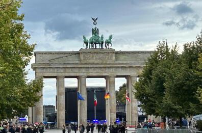 Gli ordini alla manifattura aumentano in Germania, a novembre (+1,8%)