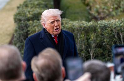 Trump, 'ottima telefonata con Rutte, a Davos incontro su Groenlandia'