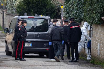 Uccisa ad Anguillara, al marito contestato il femminicidio