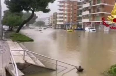 In Calabria allagato il quartiere Lido di Catanzaro