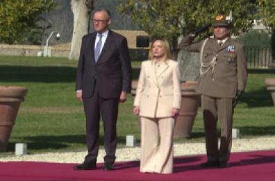 Italia-Germania, Meloni accoglie Merz per il bilaterale di governo