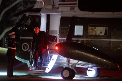 Trump minaccia Carney, 'dazi al 100% se fa un accordo con la Cina'