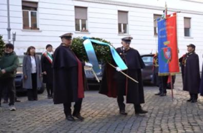 Giornata della Memoria, corone deposte al Ghetto di Roma Giornata della Memoria, corone deposte al Ghetto di Roma