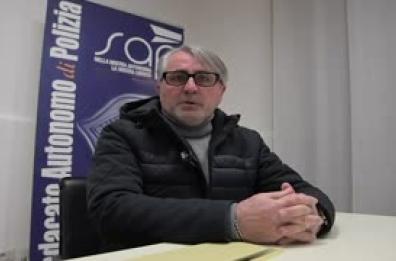 Giovane ucciso da agente, il Sap: "Ennesimo caso di un collega indagato fin da subito"