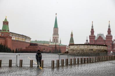 Mosca chiede i danni all'Ue dopo il congelamento dei beni