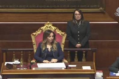 Rando parla di Niscemi e si commuove: "Nata li', non vi abbandoneremo"