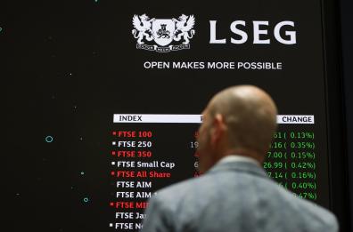 Borsa: l'Europa apre debole, Londra -0,47%