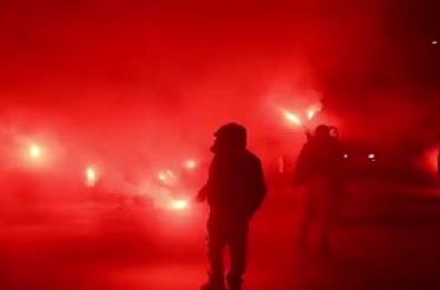 Genova, manifestazione dei portuali contro l'economia di guerra