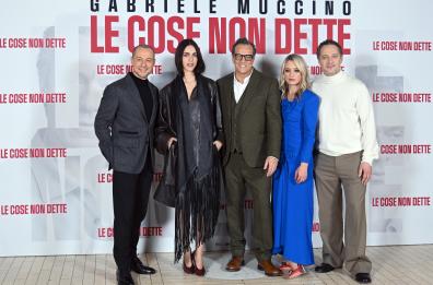 Incassi, Muccino resta in vetta e guida un podio tutto italiano