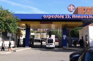 Gravina in visita all'oncoematologia pediatrica di Taranto: «Grati ai sanitari»
