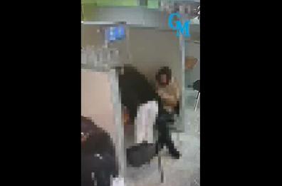 Video choc, irruzione negli uffici dell'Arca Bari: due donne distruggono i pc 