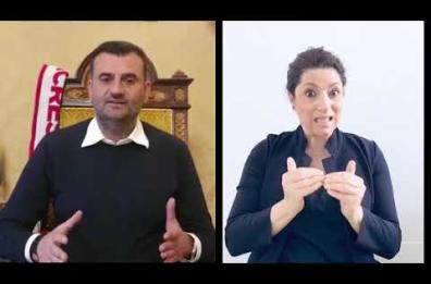 Bari, comunicazioni Decaro su Coronavirus disponibili anche in Lingua dei Segni