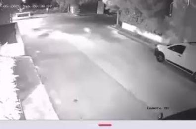 Lecce, tentano di entrare in un'abitazione ma fanno i conti con la prontezza di riflessi della proprietaria