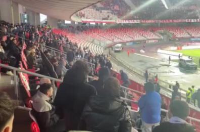 Bari calcio, Luigi De Laurentiis fischiato dai tifosi al San Nicola: «Vergogna»