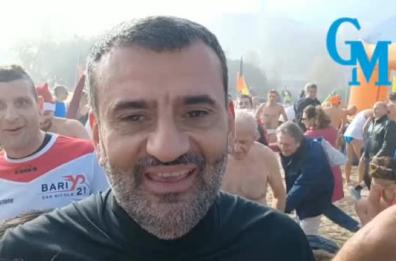 Benvenuto 2023. A Bari il sindaco rinnova la tradizione col tuffo di Capodanno