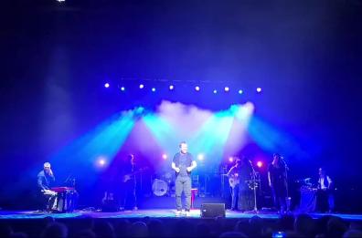 Il «Canto Libero» di Battisti, dopo il sold out barese lo show musicale arriva anche a Lecce e Taranto