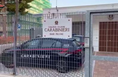 Bari, furti ai danni di attività commerciali: due arresti dei Carabinieri