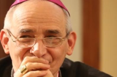 Ucraina: il cardinale Zuppi pregherà per la pace sulla tomba di San Nicola a Bari 