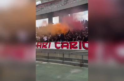 «Bari carica»: duemila ultras al San Nicola per incitare i biancorossi prima della trasferta a Venezia VIDEO