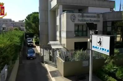 Barletta, tradito dagli indumenti indossati: arrestato rapinatore 37enne
