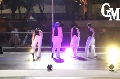 Bari, i petardi lanciati durante lo spettacolo dalla baby gang: «Per ballare qui dovete pagare» VIDEO