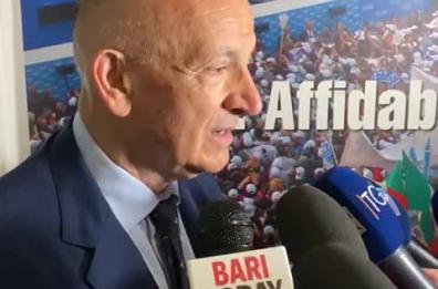 Bari, il vice ministro Sisto dà la carica a Forza Italia: «Si riparte»