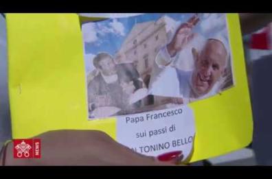 Papa Francesco celebra messa a Molfetta