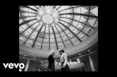 Disco di platino per Emma e Alessandra: il video 