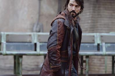 «Andor» il fuggitivo e il pianeta verde mutato in miniera