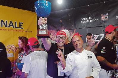 Luigi Turturro da Canosa con sapore vince la «Pizza World cup»