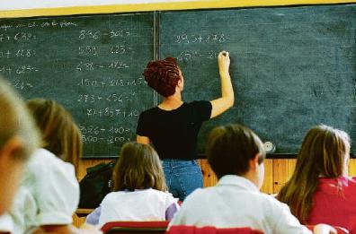 Addio precariato a scuola, secondo la Uil in Puglia bastano 9 milioni