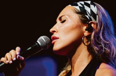 «Je so’ accussì», Serena Brancale a Bari per la rassegna «Around Jazz»