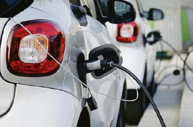 Consumi su strada, il diesel è meglio delle ibride e della benzina?