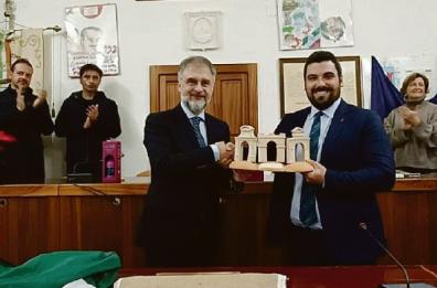 «Dubai Olive Oil Competition 2022», in vetta l'olio di un giovane imprenditore di Montemesola