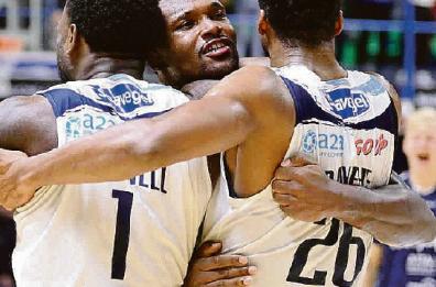 Colpaccio sfiorato per il Brindisi, l'ultimo tiro non va a segno e Tortona vince 69-68