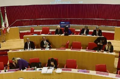 Consiglio regionale Puglia: arriva la proposta di legge omnibus con 67 articoli