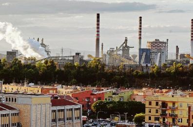 Ex Ilva di Taranto, via libera al decreto ma l’opposizione non ci sta
