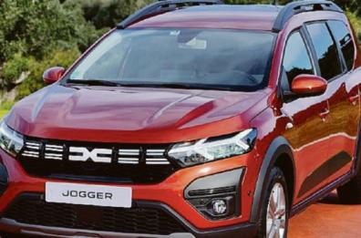 La Dacia Jogger Hybrid offre spazio per le famiglie