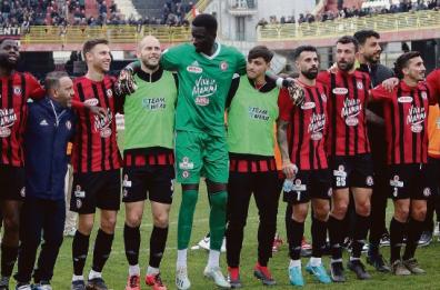 Il Foggia nelle mani di Thiam: il portiere senegalese ha conquistato tutti