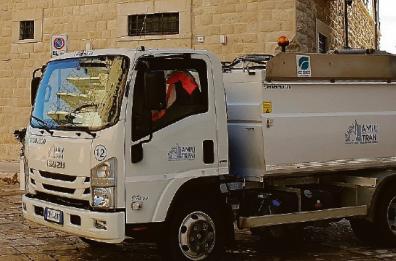 Rifiuti, raccolta differenziata oltre il 70% nella Bat