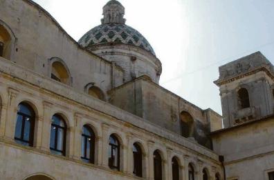 Noto virologo a UniSalento, ora si cercano altri 15 prof