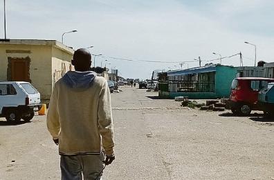 Foggia, i braccianti si tassano per aiutare chi scampa alle tragedie