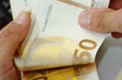 Puglia, quasi la metà della popolazione risulta indebitata con banche e finanziarie