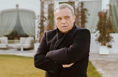 La Puglia con Bari e Monopoli scenario della serie televisiva «Il patriarca» di Claudio Amendola